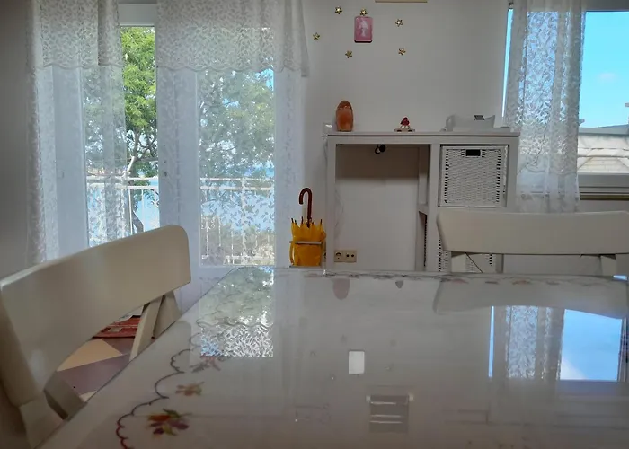 Moja Posebna Kuca Na Osami Kraj Mora فيس